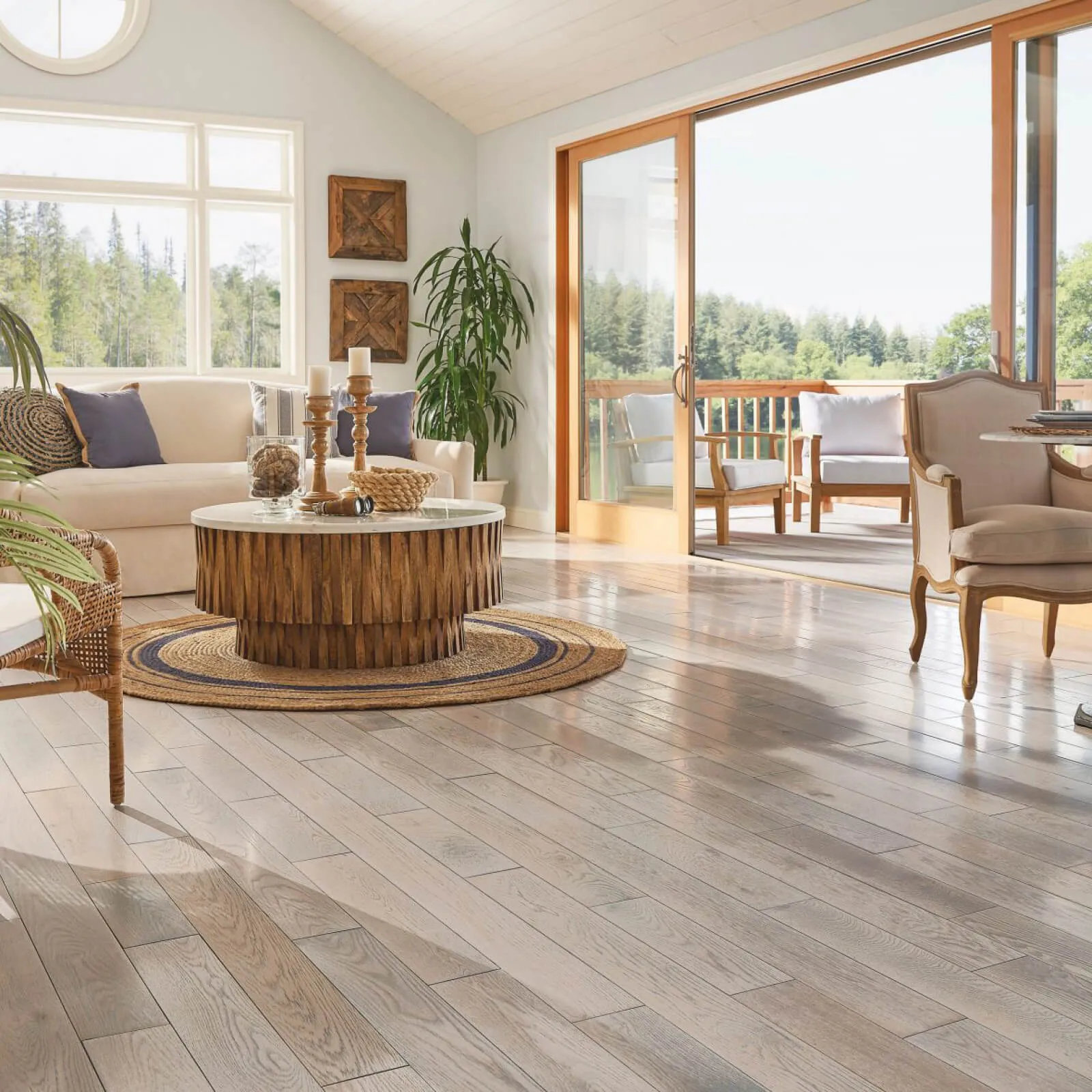Modern Living Room Hardwood Flooring | In and Out Flooring